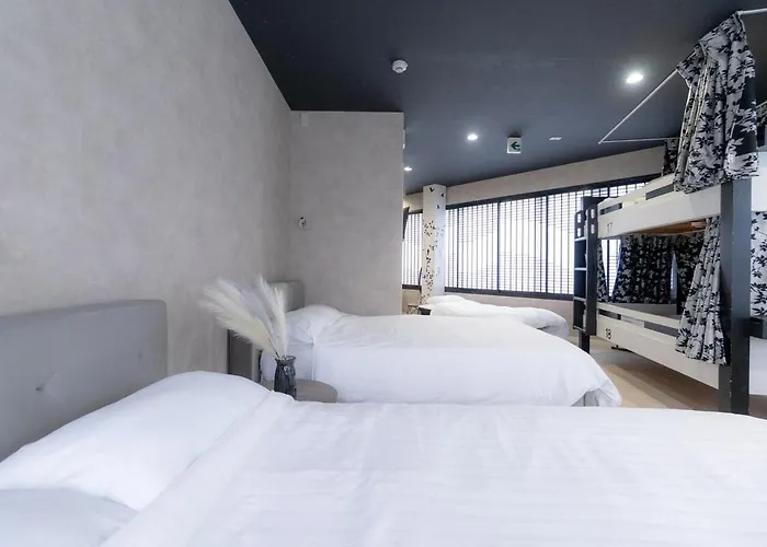 4F Guest House Netomari 西九条駅から徒歩2分